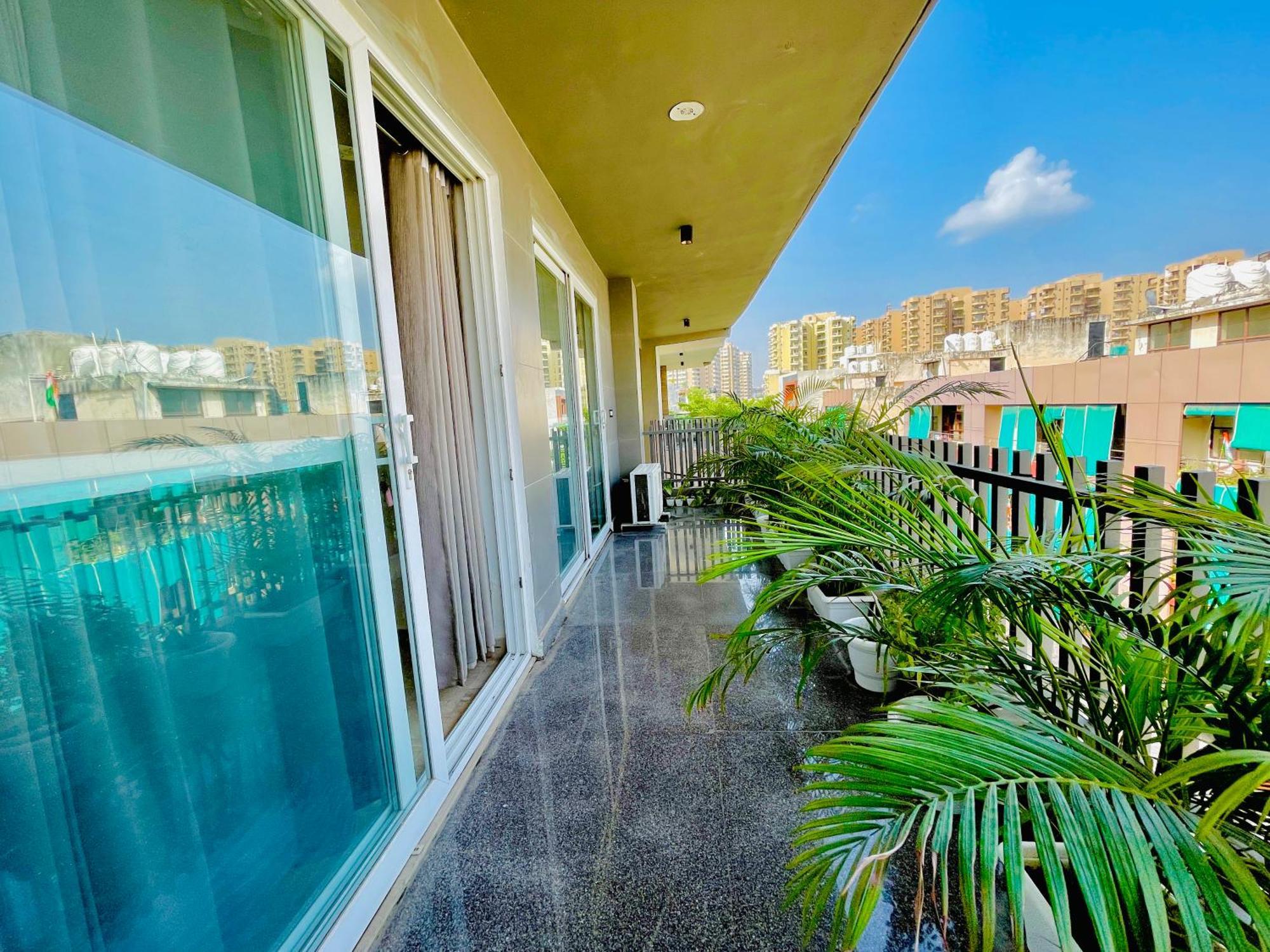 Bedchambers Serviced Apartments, Ardee City Gurgaon Exterior photo